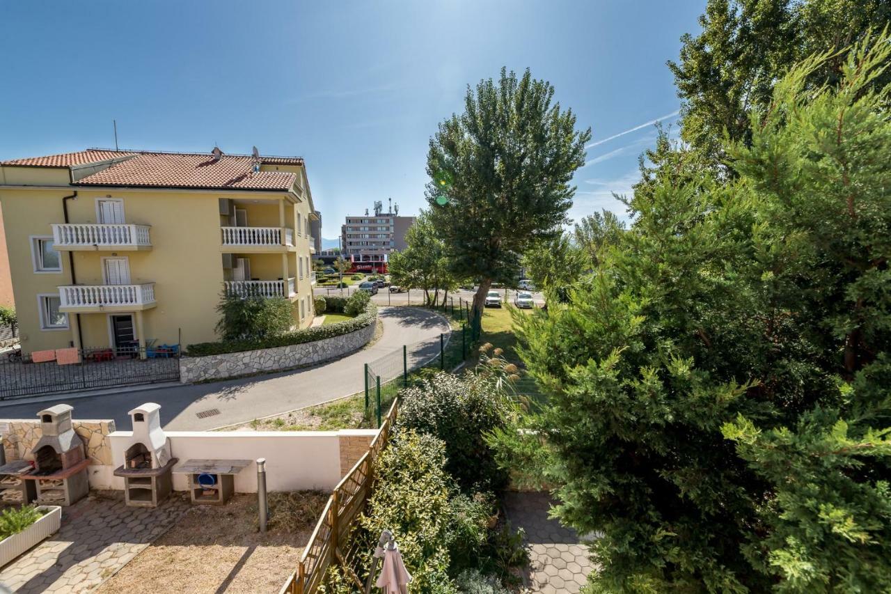 Apartments Tanja Baska  Bagian luar foto